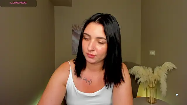 sourr_lollipop - Sourr_Lollipop's free webcam - UK Sex Cams