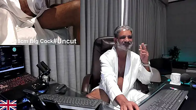 OnlineBossUK webcam
