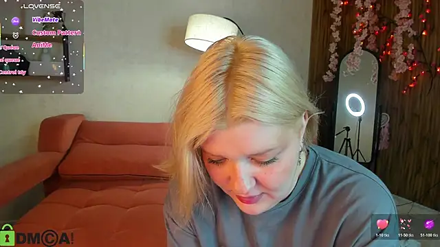 Michele_Greenn webcam