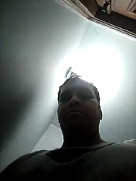 indiandesivillegeboy webcam