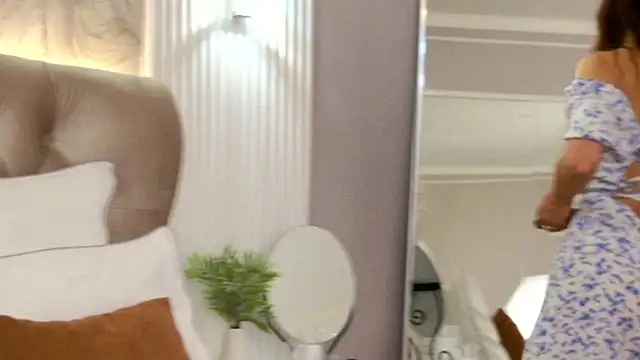 LisaNelson webcam