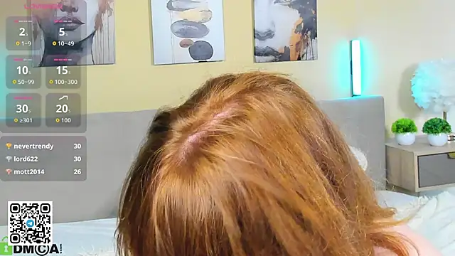 ReneeFoxy_ webcam