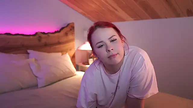 alexis_bess webcam