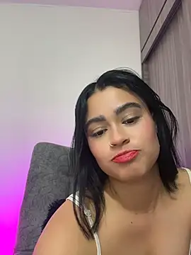 Victoria_Lux_ webcam