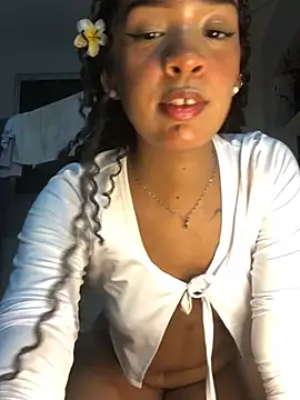 lilly_safadinha webcam