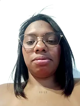 lia_mariana webcam