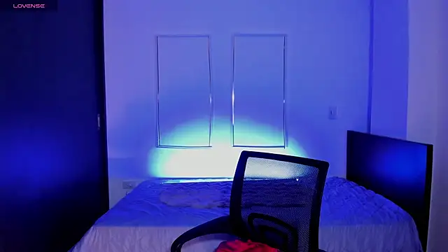 MeganWhite3 webcam