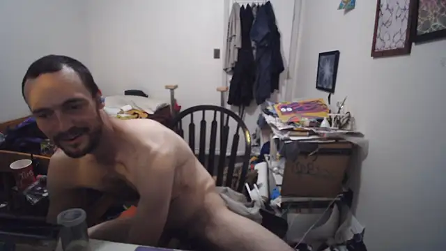 JohnnyMoves webcam