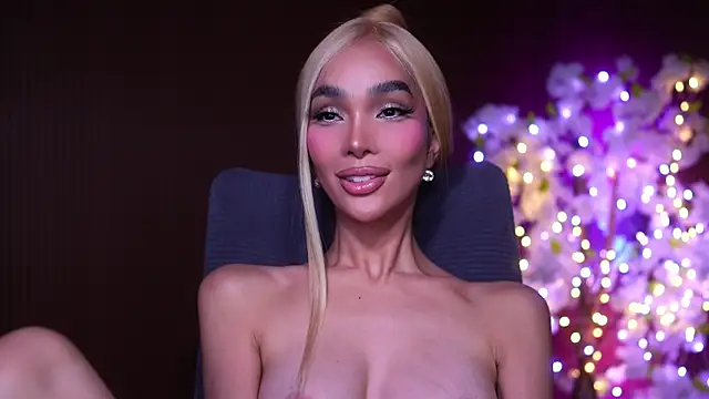 xxforyoureyesonlyxx webcam