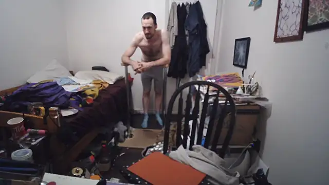 JohnnyMoves Live Web Cam Show