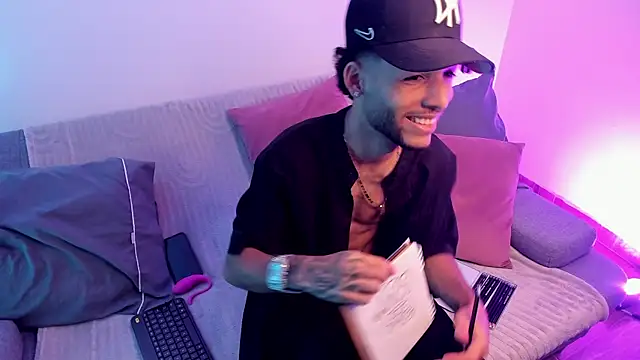Thiagoferreti webcam