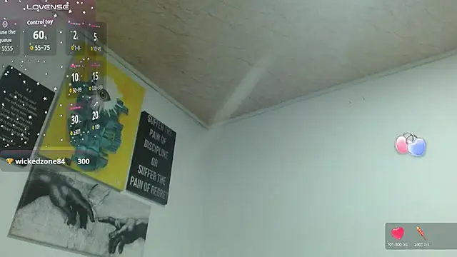 ZoeBakers_ webcam