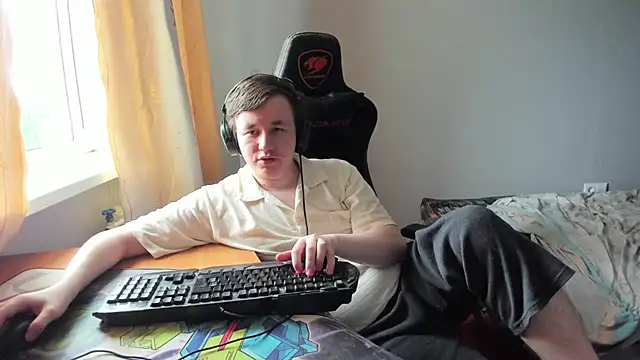 iliaskrislove webcam