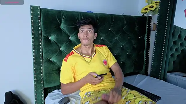 Zayn_Moretti webcam