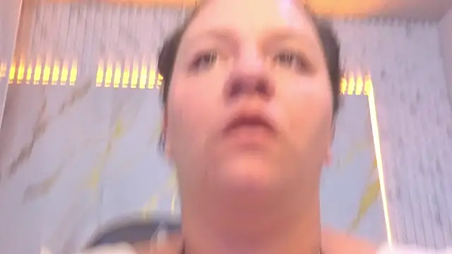 Cony_curly_b webcam