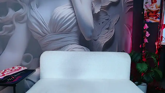 MommyMila84 webcam