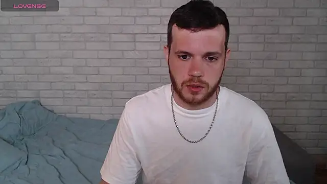 Alexxx_horny webcam
