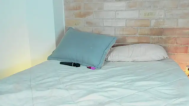 niicole_steele_ webcam
