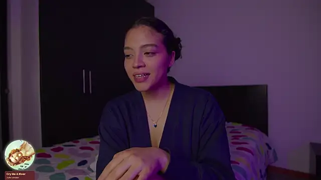 _curiouskitten_ webcam