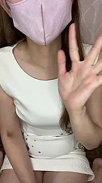 reiityaaa live cam on StripChat