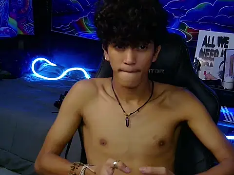 hugekenbigcock webcam