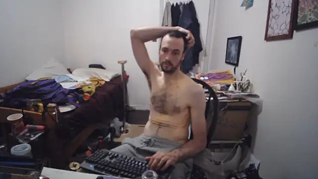 JohnnyMoves webcam