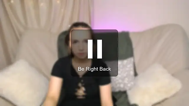 NellyDrew webcam