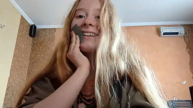 KateVibe_01 webcam