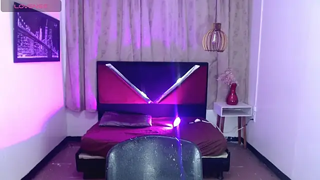 luisa__torres webcam