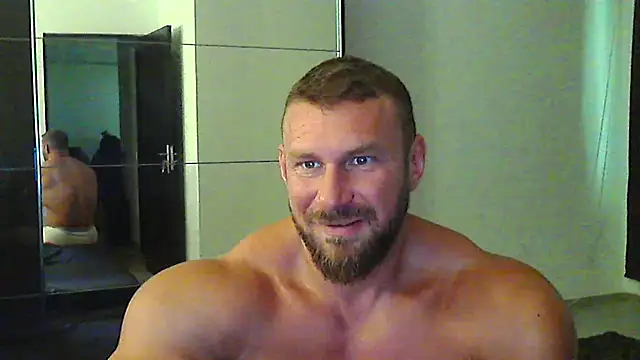 muscularkevin webcam