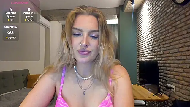 fifteenpoem webcam