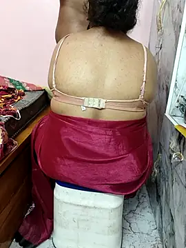 dhanshri143 Live Web Cam Show