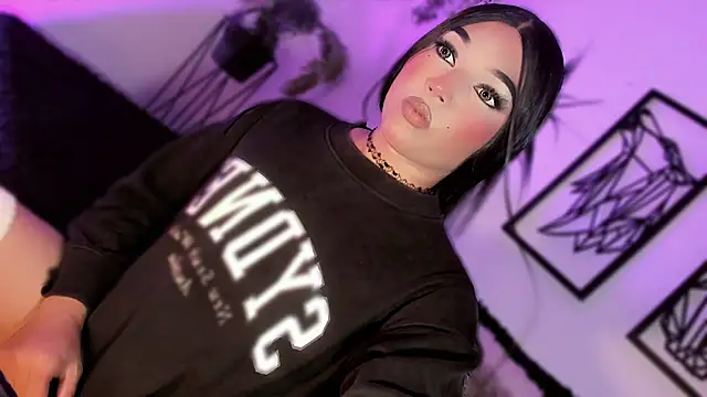 misstreslatin webcam