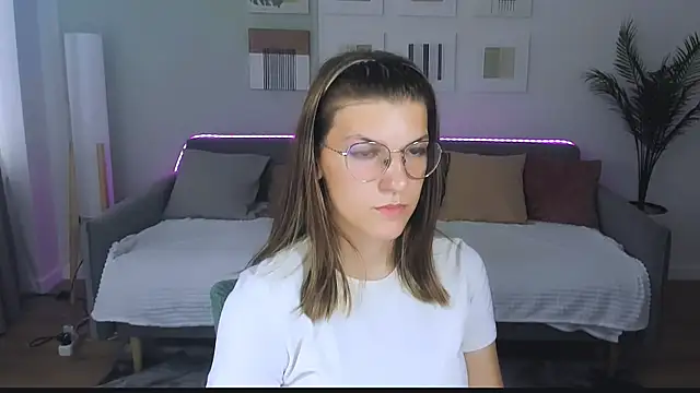 AnnaThorne webcam