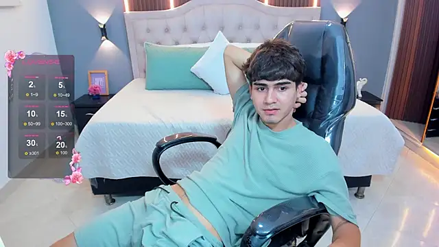 Tommy18__ webcam