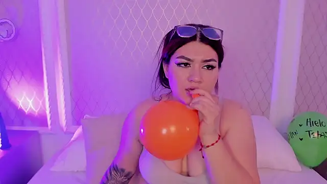 julieta_wildblood webcam