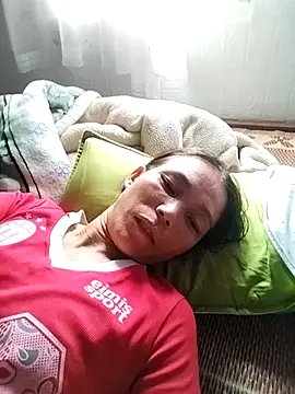 Jadi_M webcam