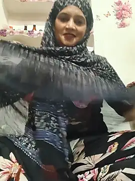 Mohni_love webcam