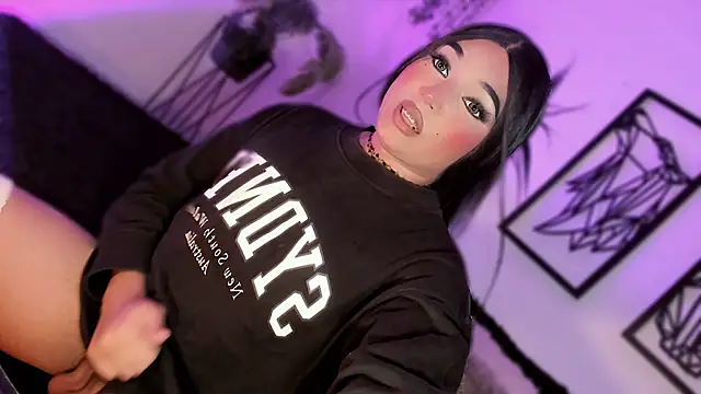 misstreslatin webcam