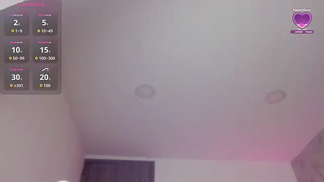 Roxxi_2110 webcam