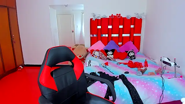 Luna_Analya webcam