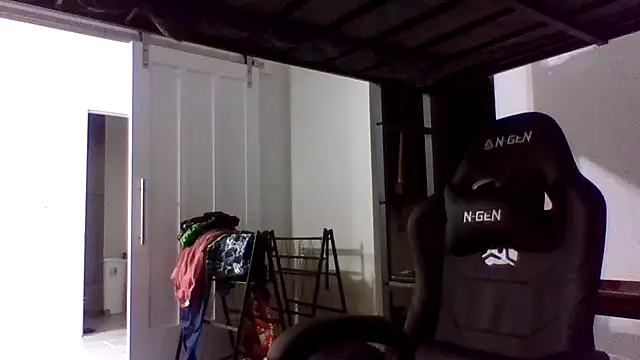 Jbenz420 webcam