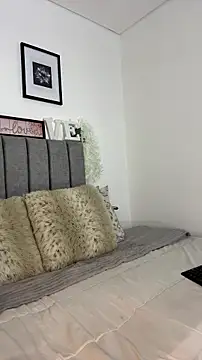 Olivia_valentti webcam