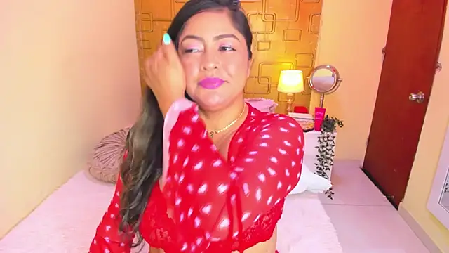 Julia_Haye webcam