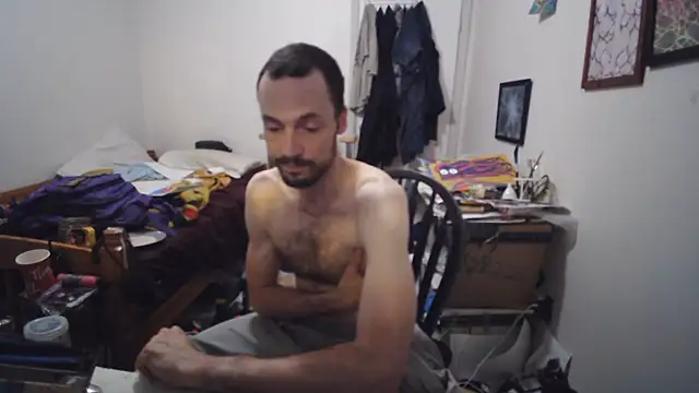 JohnnyMoves webcam