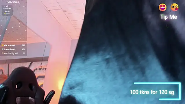 AngelineHeet webcam