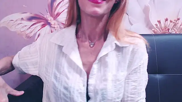BlondPussy webcam
