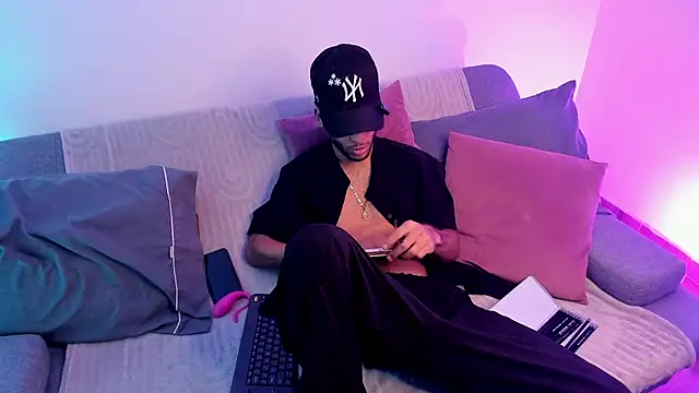 Thiagoferreti webcam