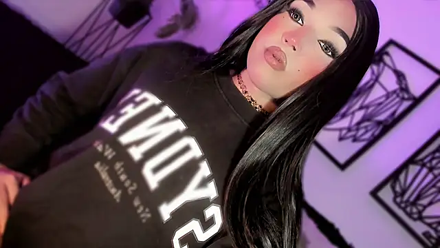 misstreslatin webcam