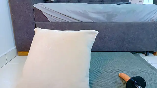 Meganlove__ webcam